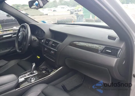 2013 BMW X3 xDrive28I z USA, uszkodzony, nr VIN 5UXWX9C5XD0D02517